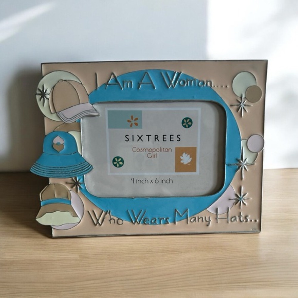 Sixtrees A Woman Who Wears Many Hats Cute Metal Enamel Picture Frame 4X6 Mom